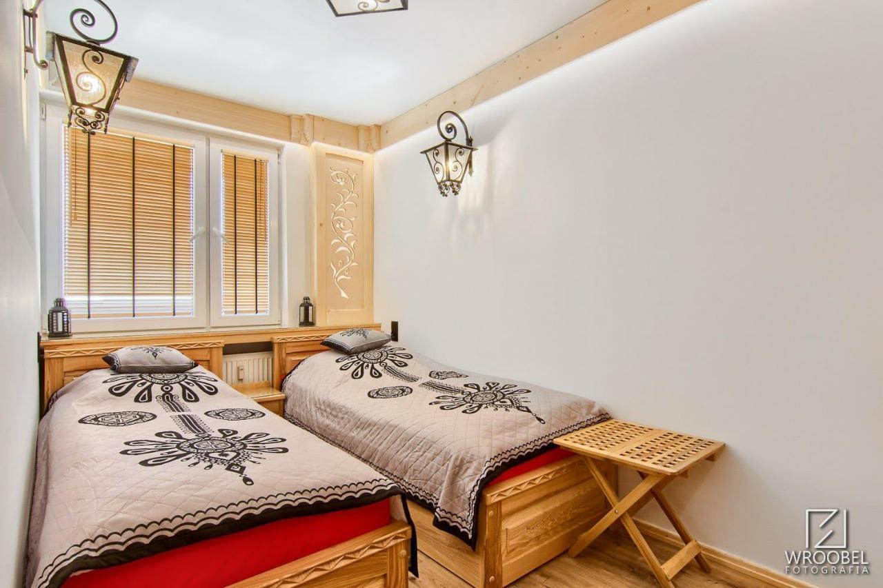 Apartament Zakopane Utrzymany W Stylu Goralskiej Chaty 외부 사진